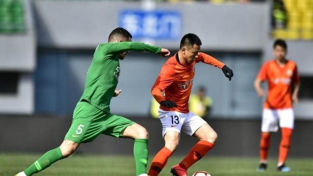 里尔发布备战花絮，转会期迎来里程碑，中超任务艰巨，训练强度明显提升